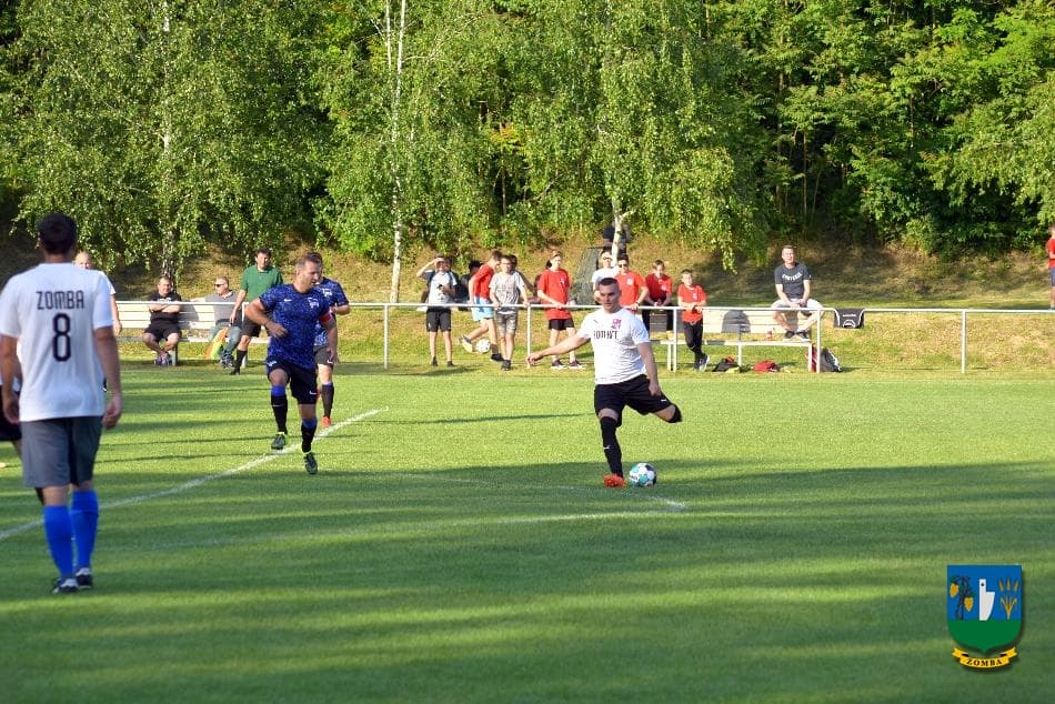 2021. június 5. Zombai Öregfiúk - Dárdai Team
