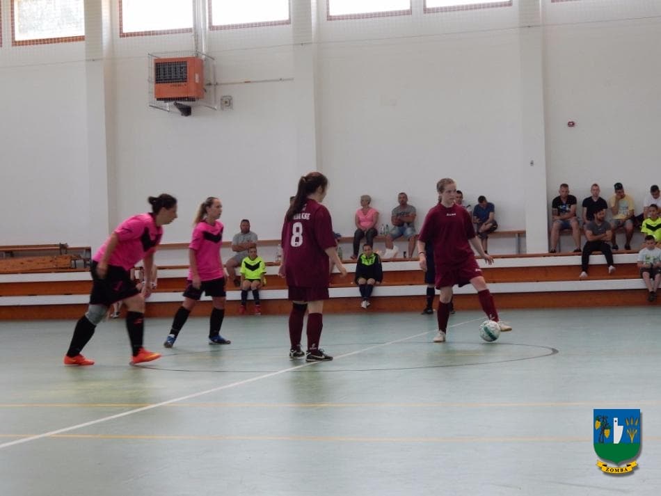 2017. május 20. Női futsal