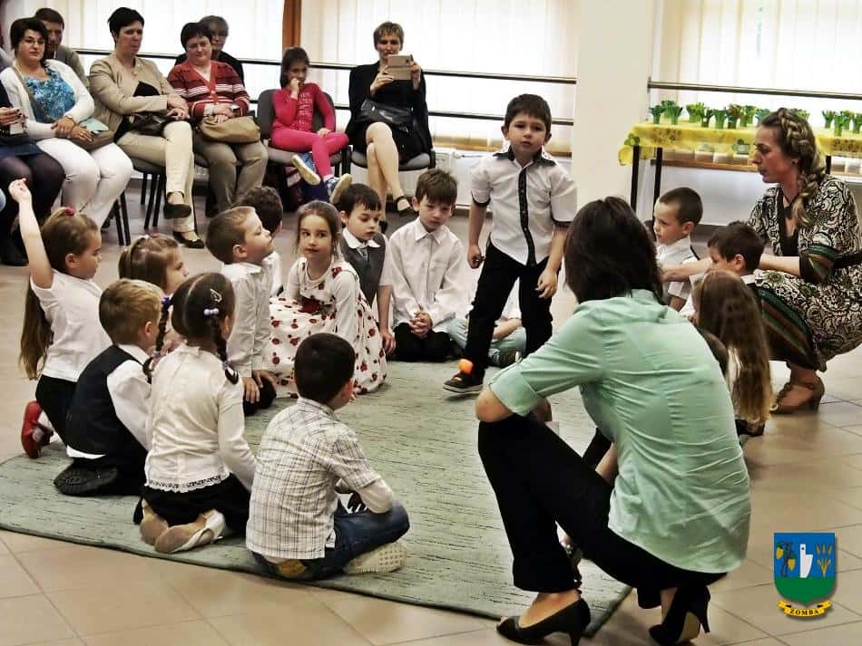 2016. május 12. Anyák napi évzáró, Halacska csoport