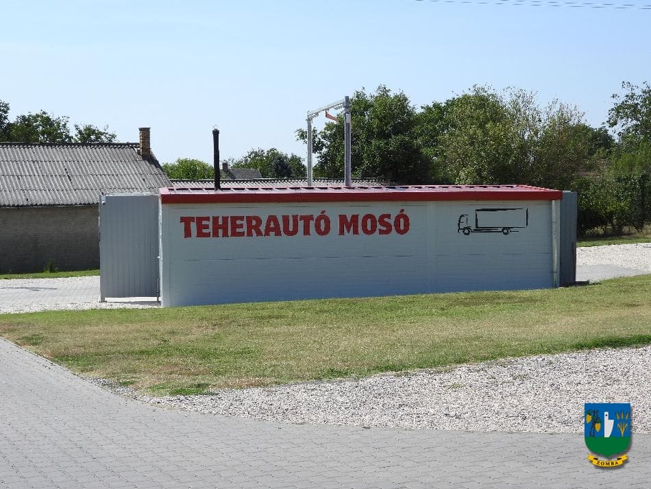 Kézi autómosó és teherautó mosó