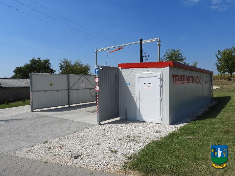 Kézi autómosó és teherautó mosó