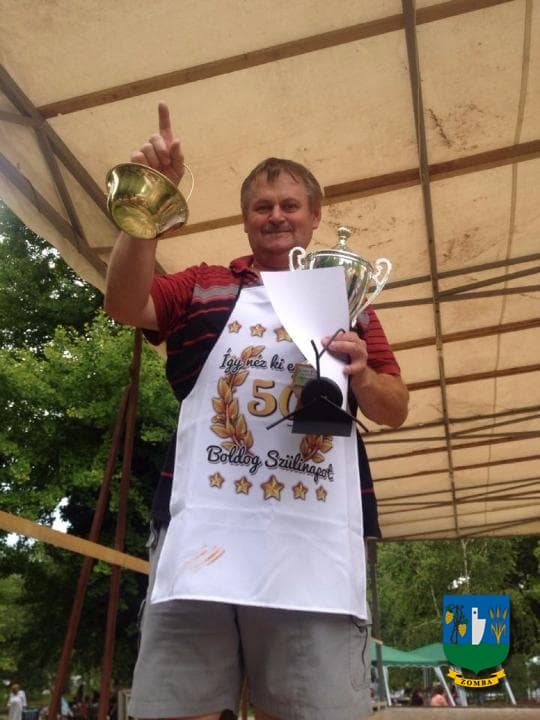 2015. Falunap