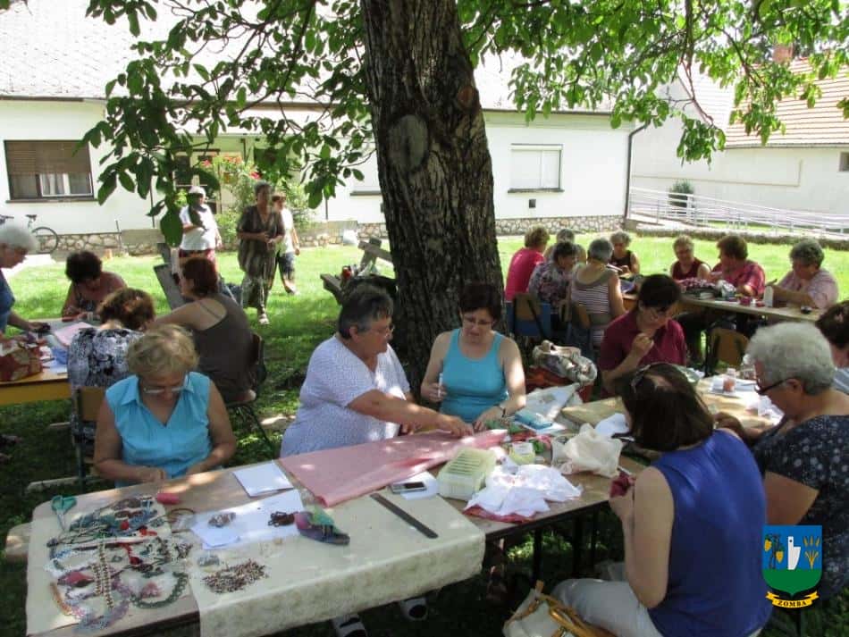 2015. Június 13. Varrjunk a szabadban