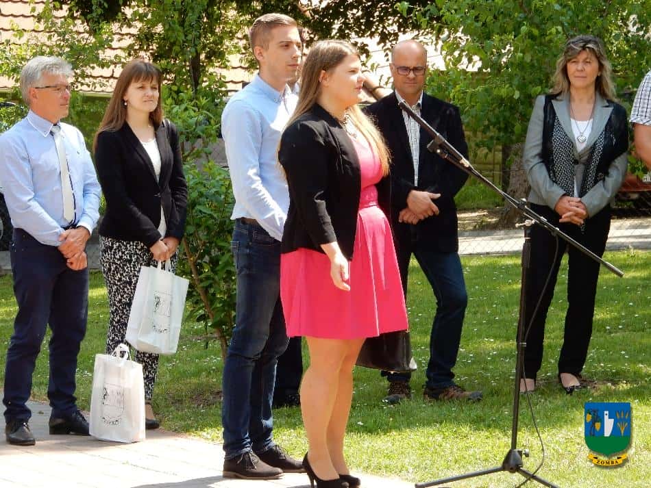 2016. május 6. Játszótér átadás