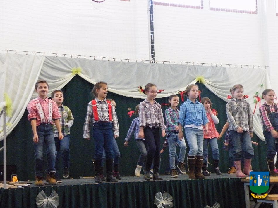 2016. február 6. Iskolás farsang