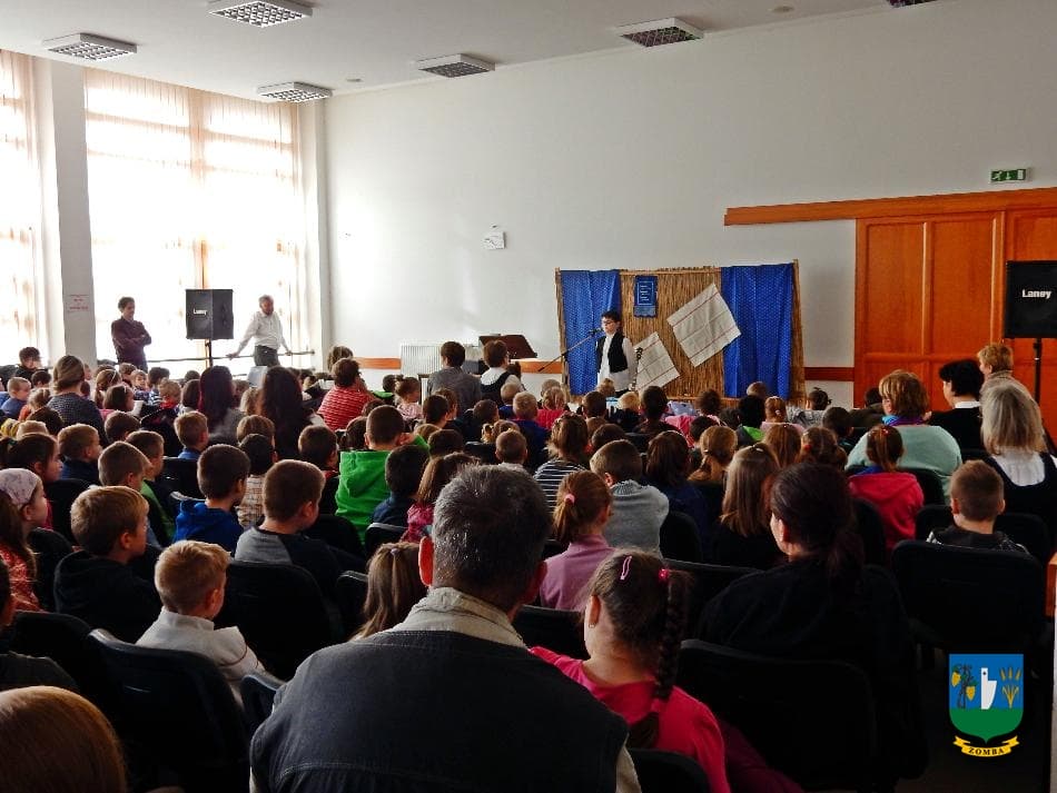 2016. november 9. Nemzetiségek és Kultúrák Hete, Márton Áron kiállítás