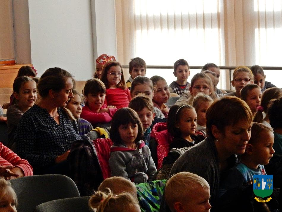 2016. november 9. Nemzetiségek és Kultúrák Hete, Márton Áron kiállítás