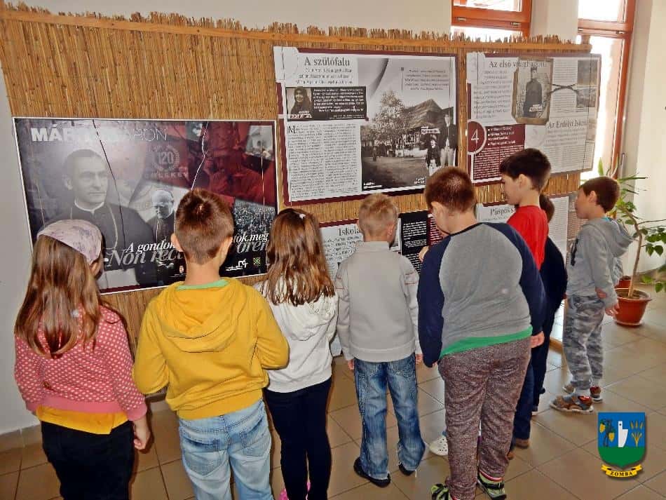2016. november 9. Nemzetiségek és Kultúrák Hete, Márton Áron kiállítás