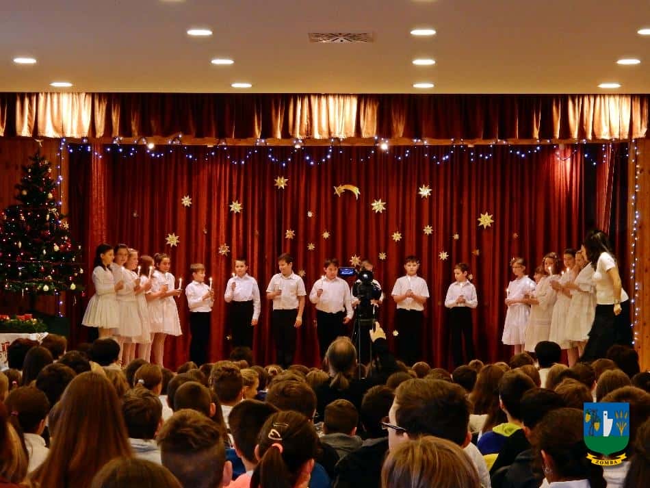 2015. december 18. Iskolás Karácsony