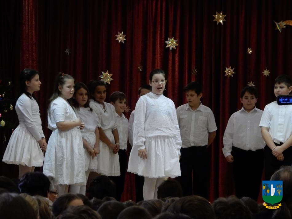 2015. december 18. Iskolás Karácsony