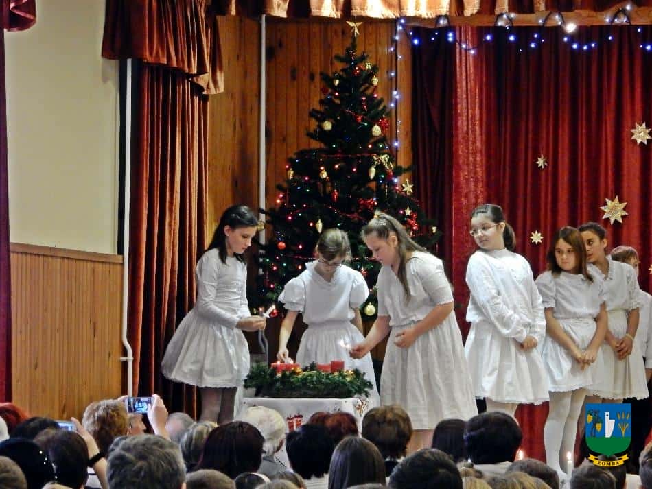 2015. december 18. Iskolás Karácsony
