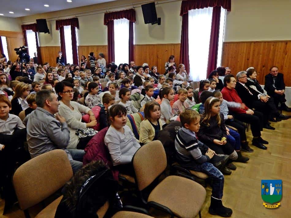 2015. december 18. Iskolás Karácsony