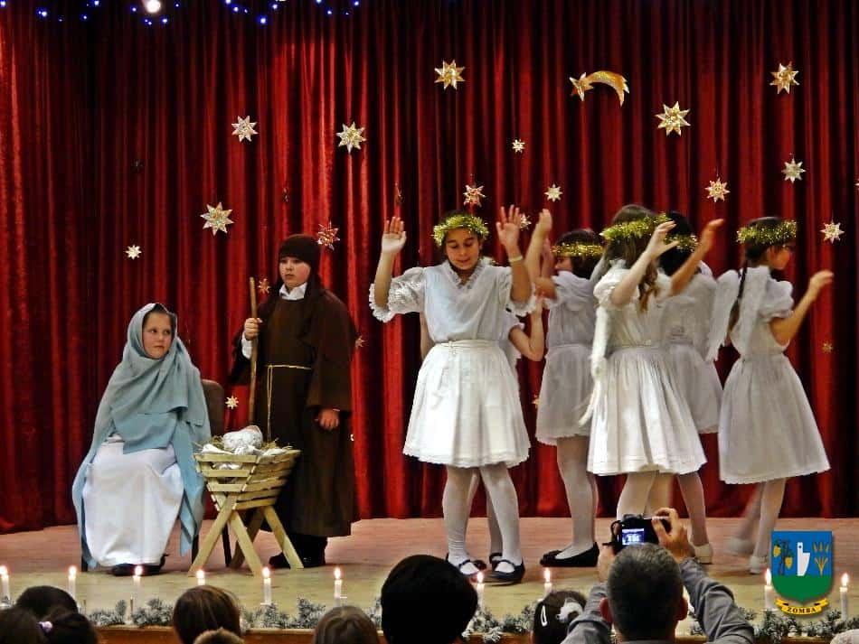 2015. december 18. Iskolás Karácsony