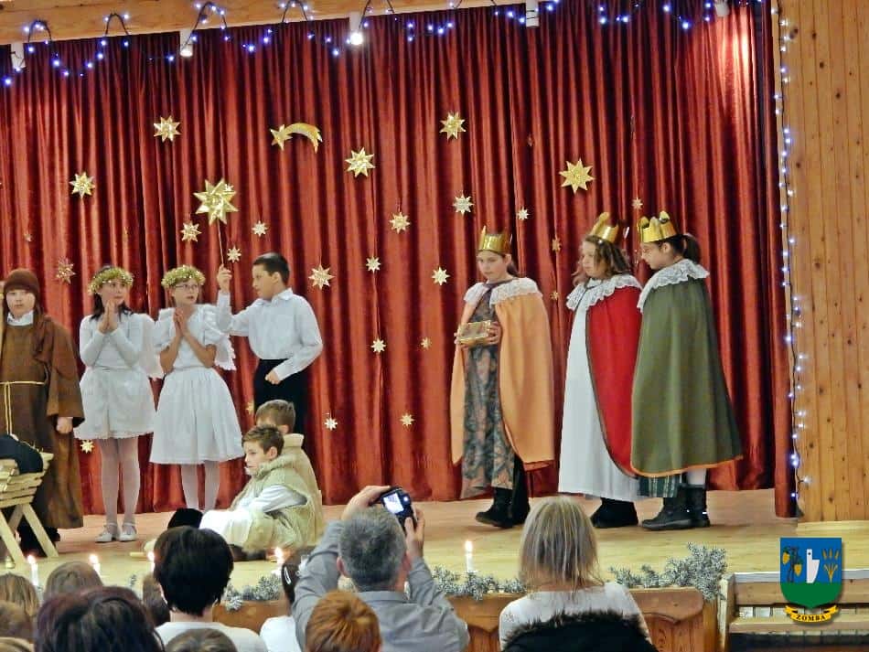 2015. december 18. Iskolás Karácsony