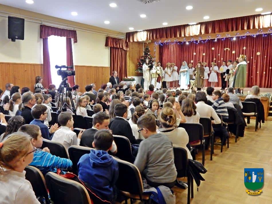2015. december 18. Iskolás Karácsony