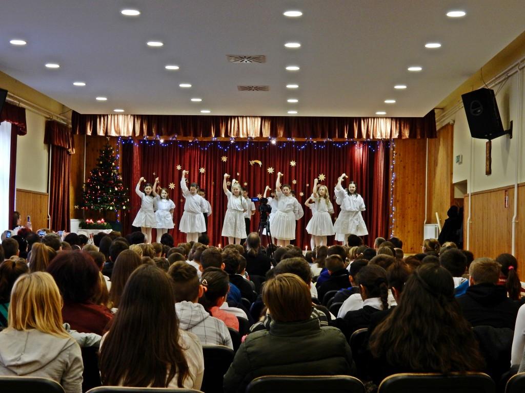 2015. december 18. Iskolás Karácsony
