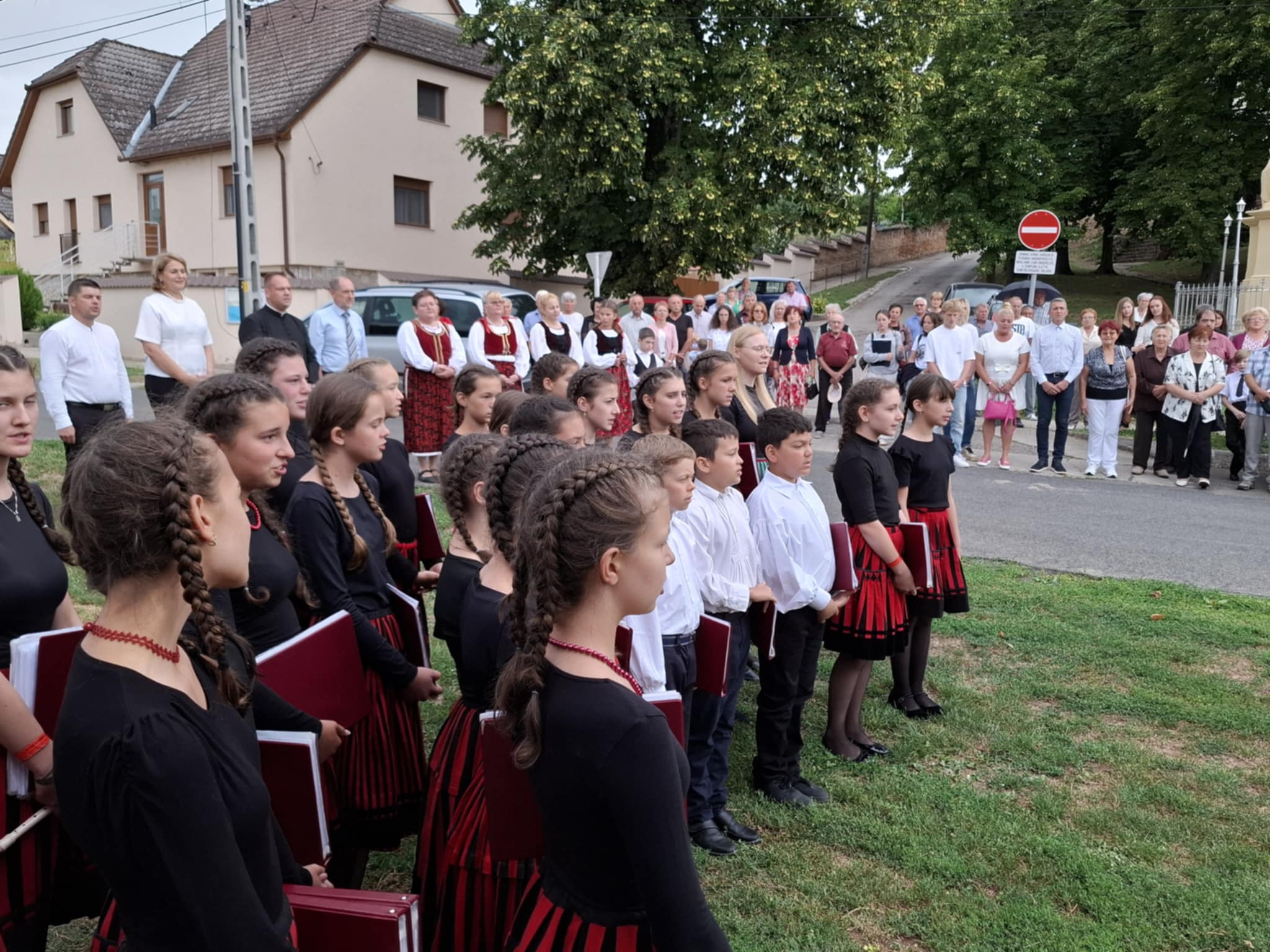Madéfalvi Amadus Gyermekkórus műsora