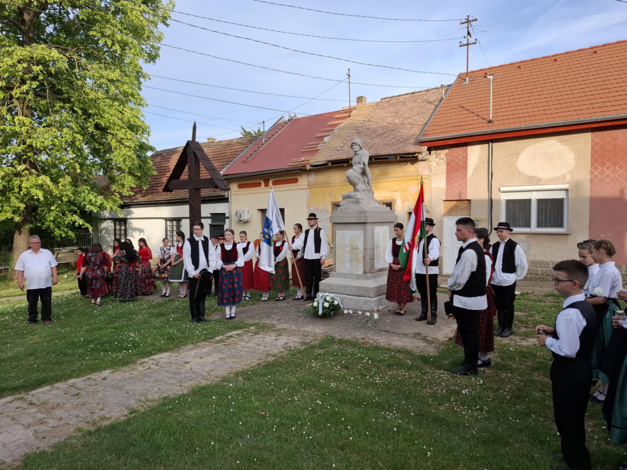 Hősök és összetartozás napja Zombán